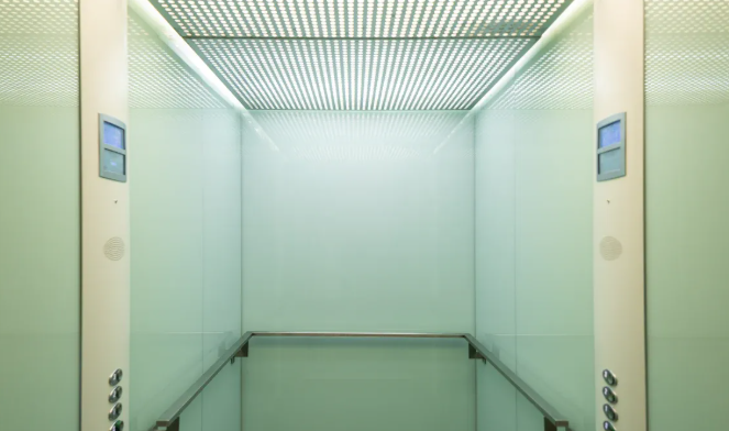 Каковы стандартные размеры грузового лифта и почему они имеют значение